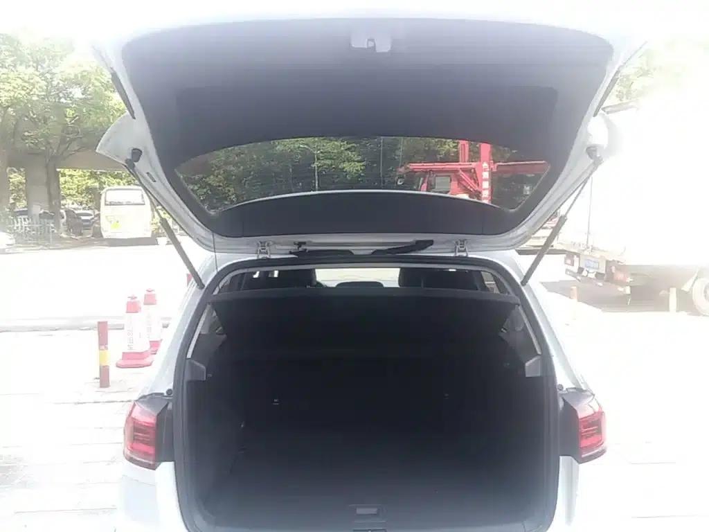Golf Sportsvan 2019 280TSI Automatic Curiosity Edition (China VI Emission Standard) — миниатюра 19