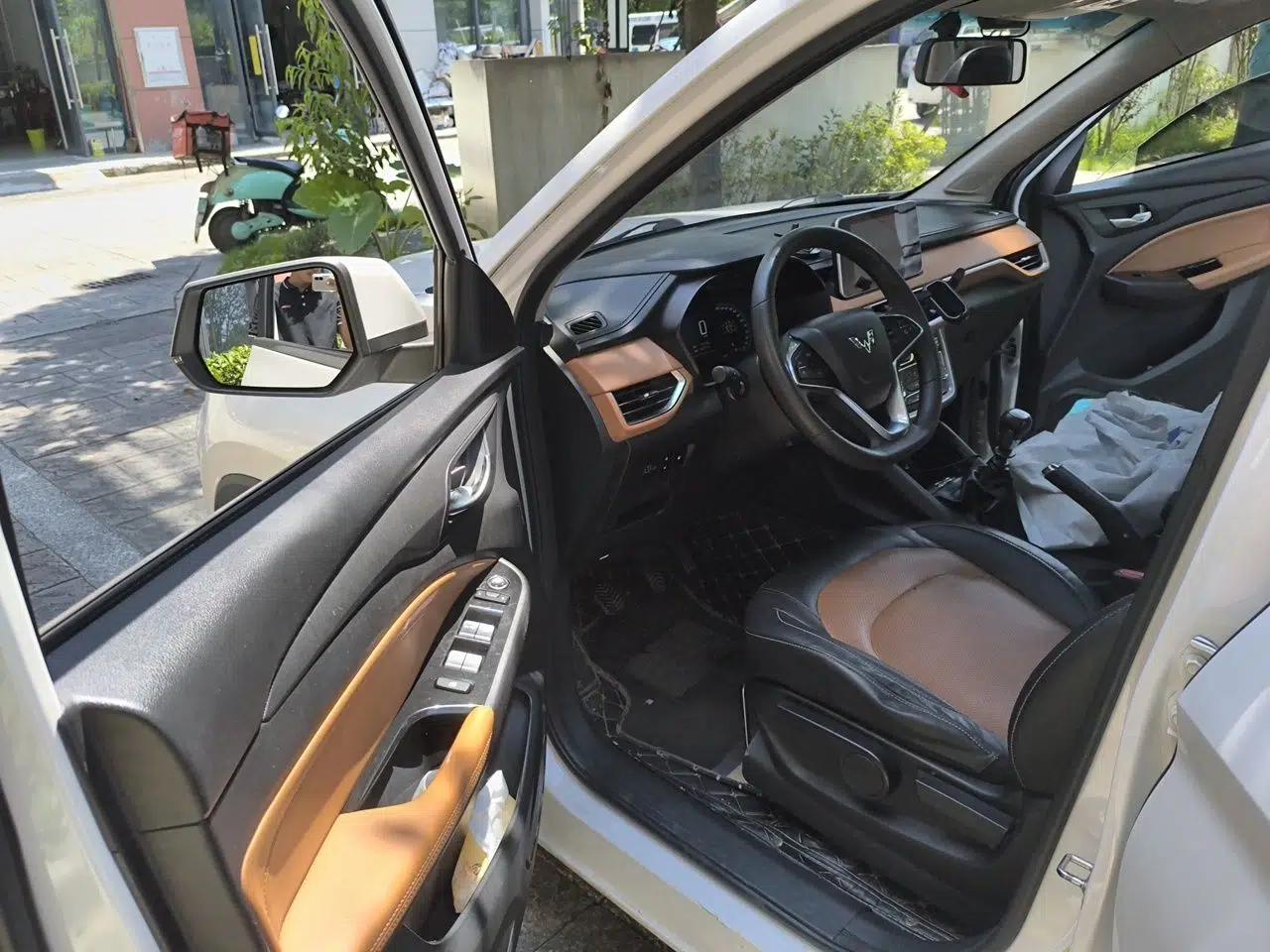 Wuling Hongguang S3 2018 1.5L Manual Luxury Model China V Standard — миниатюра 16
