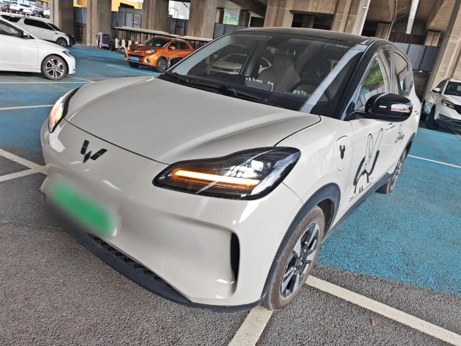 Wuling Bingo PLUS 2024 330 km Range Five-Seater Version — миниатюра 1