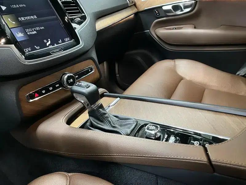 2019 Volvo XC90 T6 Smart Edition 7-seater (China V emission standard) — миниатюра 23