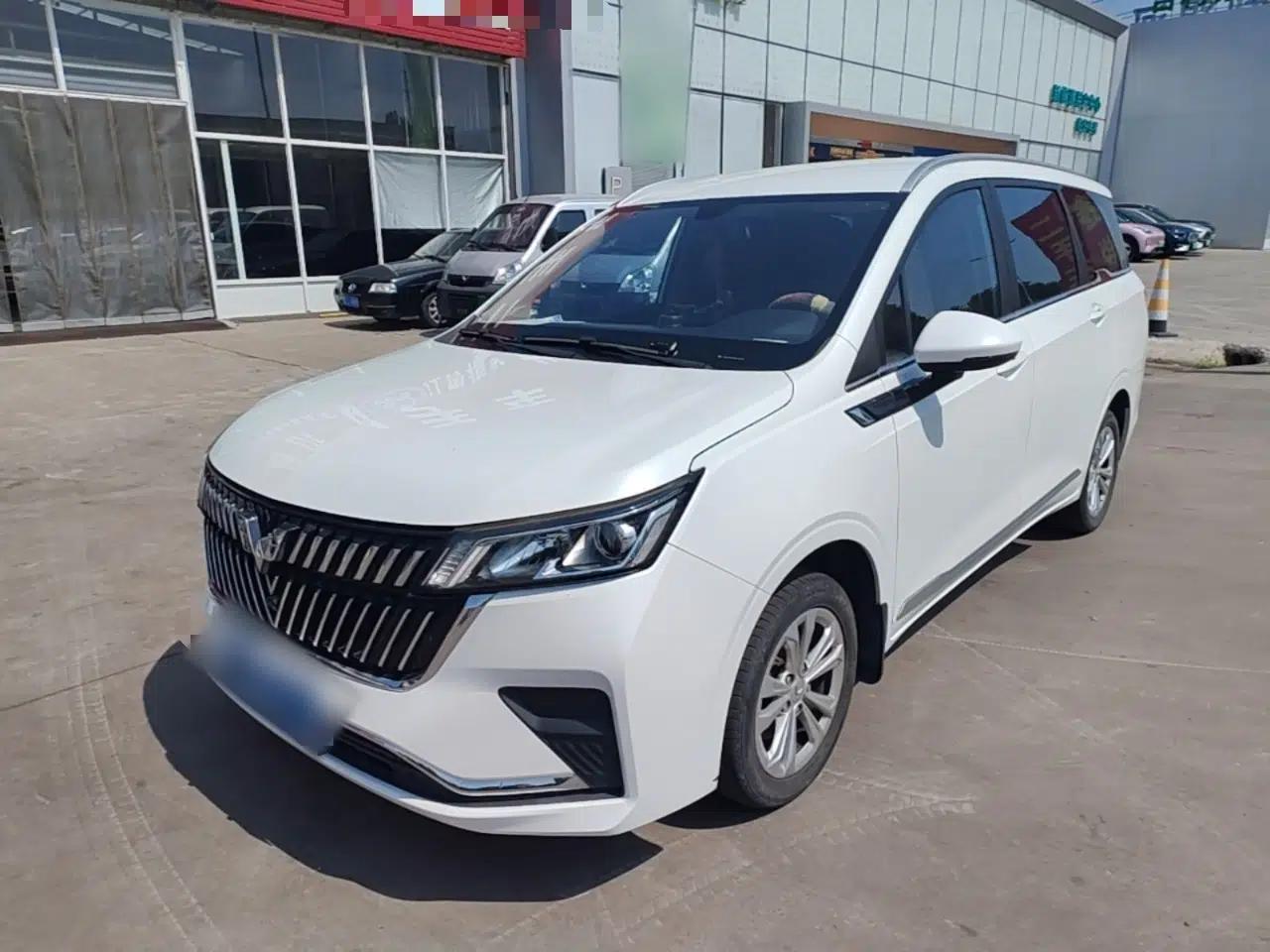 Wuling Jiachen 2022 1.5L Manual Comfort Edition — миниатюра 1