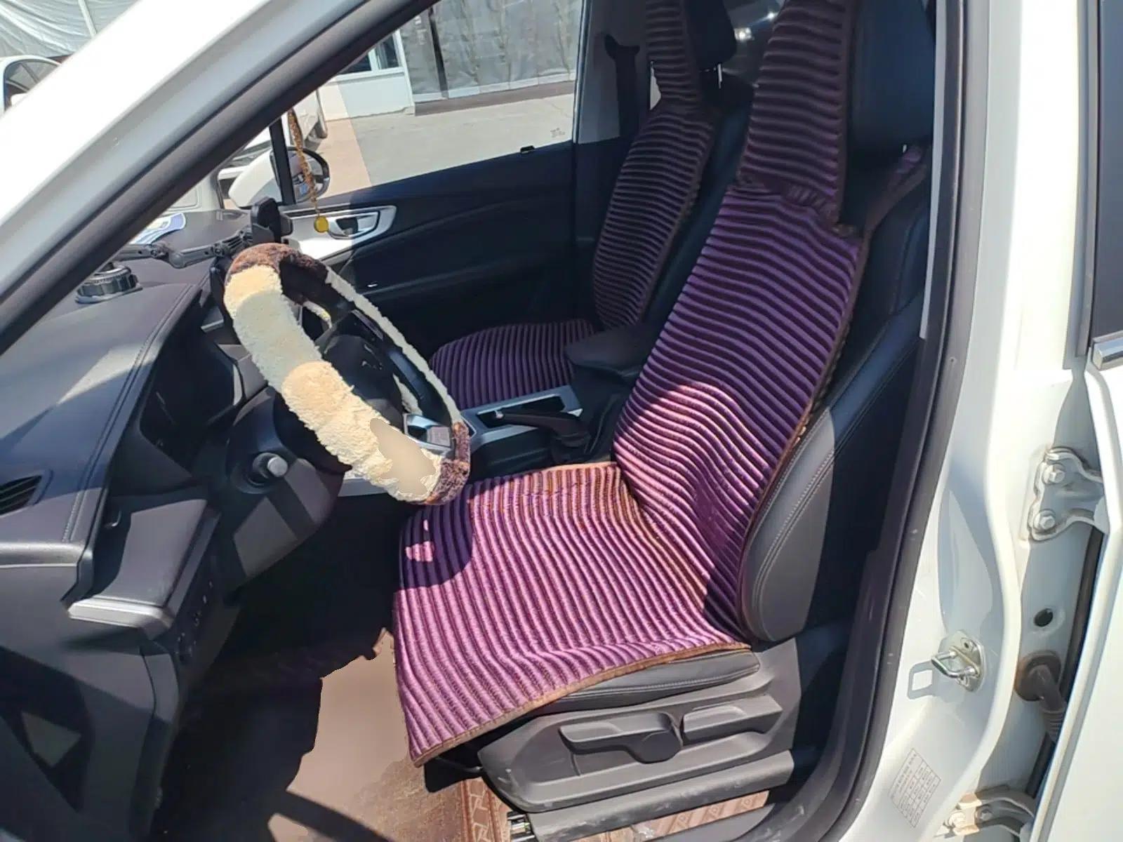 Wuling Jiachen 2022 1.5L Manual Comfort Edition — миниатюра 17