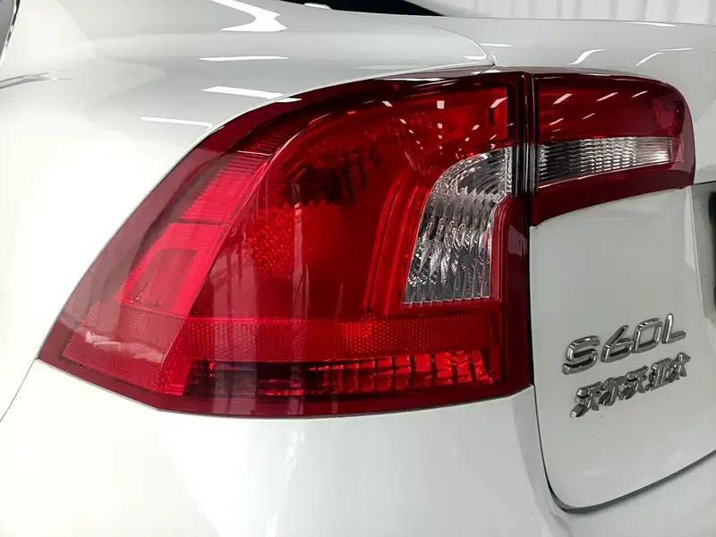 2016 Volvo S60L T5 Smart Edition — миниатюра 13