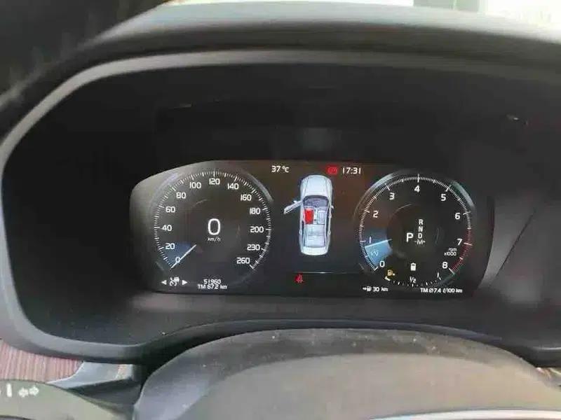 2022 Volvo S60 B4 Smart Luxury Edition — миниатюра 7