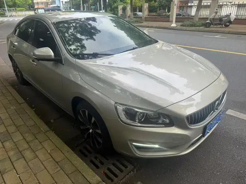 2019 Volvo S60 S60L Facelift T5 Smart Advanced Edition — миниатюра 3