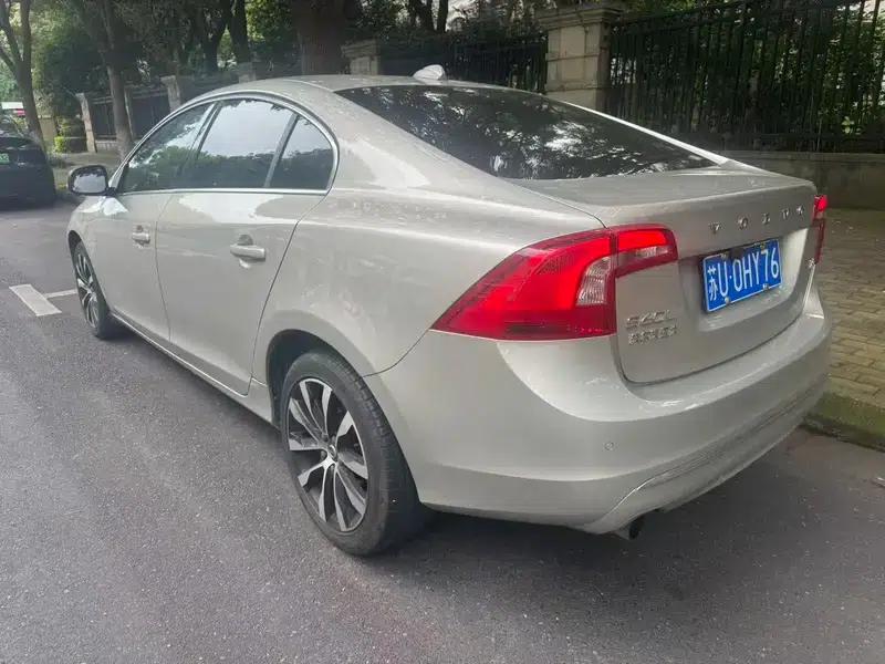 2019 Volvo S60 S60L Facelift T5 Smart Advanced Edition — миниатюра 4