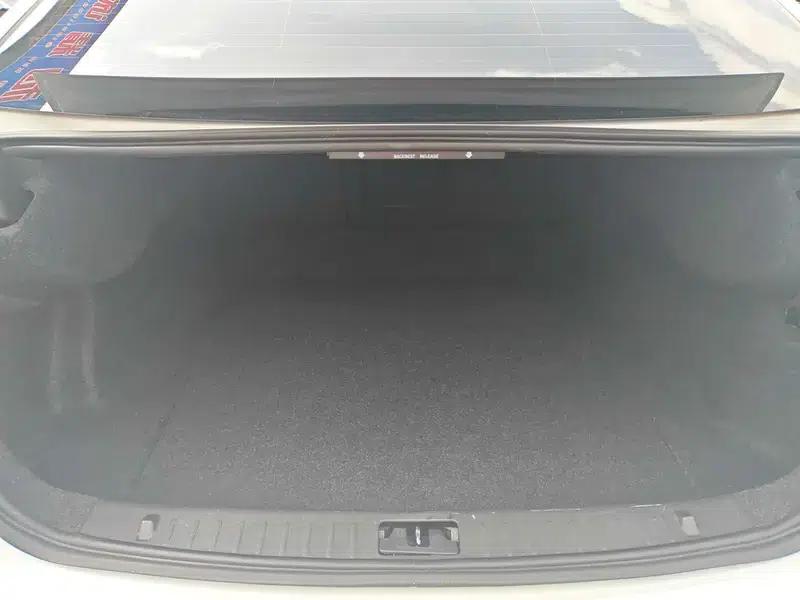 2015 Volvo S60 S60L T5 Smart Edition — миниатюра 13
