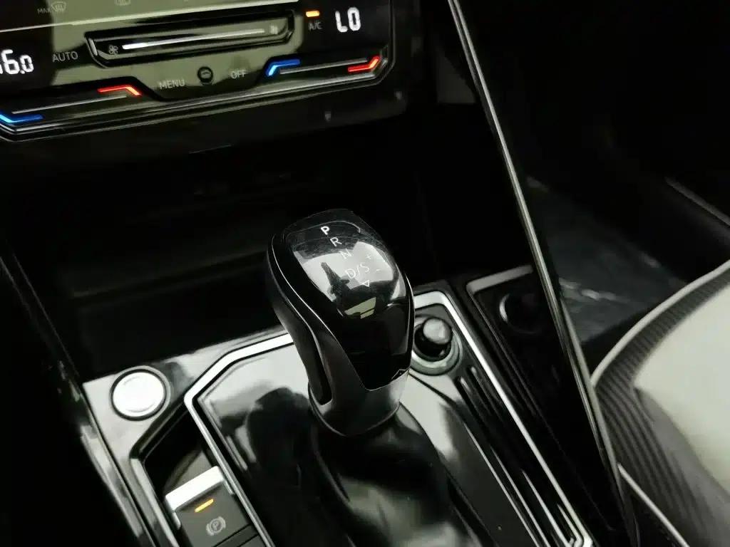 Tayron X 2023 330TSI 2WD Premium High-Performance Edition — миниатюра 13