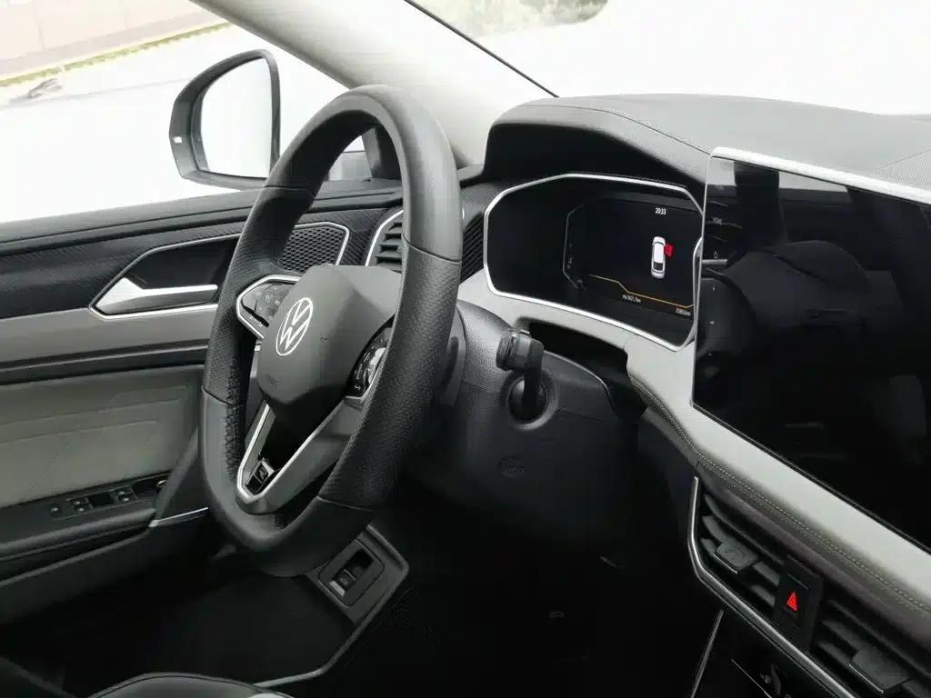 Tayron X 2023 330TSI 2WD Premium High-Performance Edition — миниатюра 22