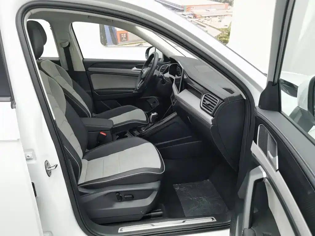 Tayron X 2023 330TSI 2WD Premium High-Performance Edition — миниатюра 23