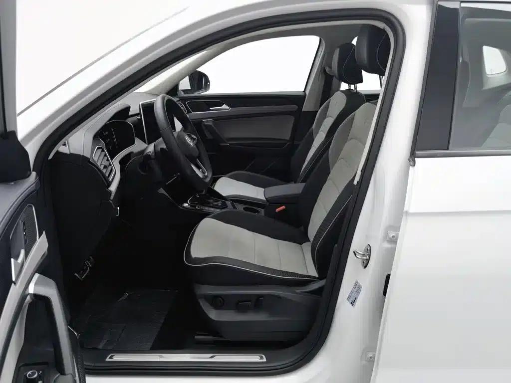 Tayron X 2023 330TSI 2WD Premium High-Performance Edition — миниатюра 10