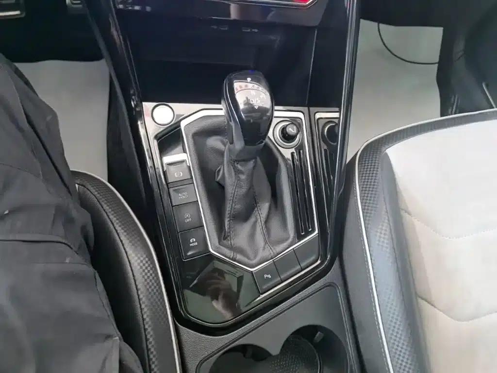 Tayron X 2020 330TSI 2WD Premium Intelligent Edition — миниатюра 14
