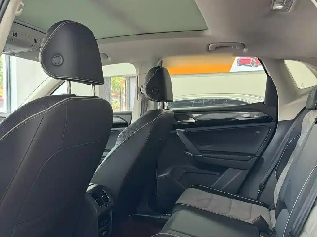 Tayron X 2020 330TSI 2WD Premium Intelligent Edition — миниатюра 10