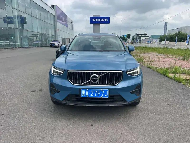 2024 Volvo XC40 B4 AWD Inscription Sport Edition — миниатюра 2