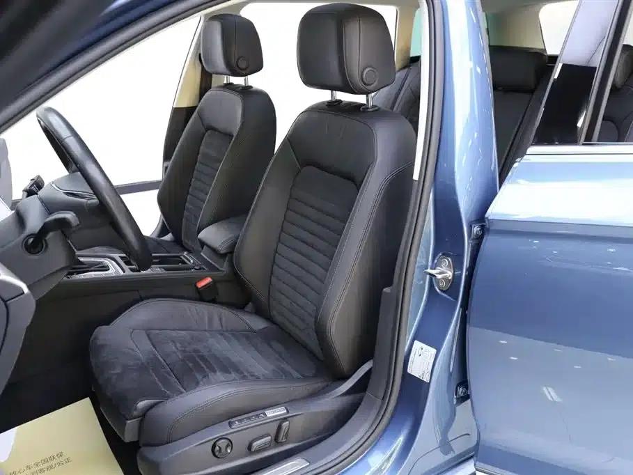 Passat Variant 2018 380TSI 2WD Comfortline — миниатюра 7