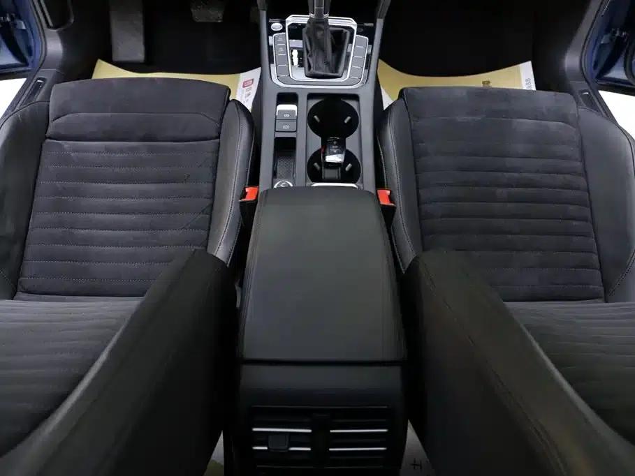 Passat Variant 2018 380TSI 2WD Comfortline — миниатюра 10