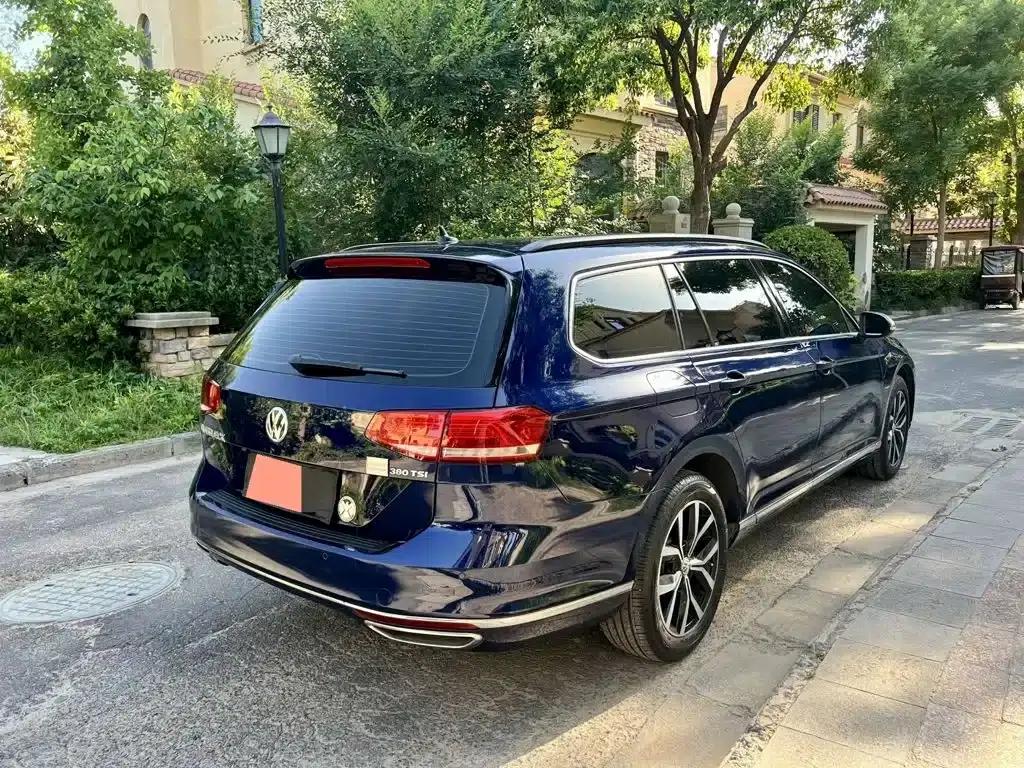 Passat Variant 2018 380TSI 2WD Comfortline — миниатюра 14