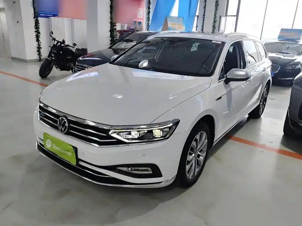 Passat Variant 2021 2.0T Comfortline — миниатюра 2