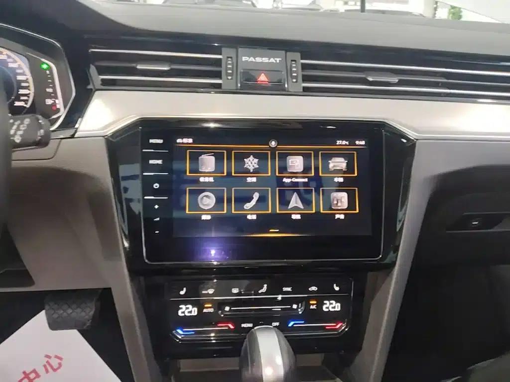 Passat Variant 2021 2.0T Comfortline — миниатюра 13