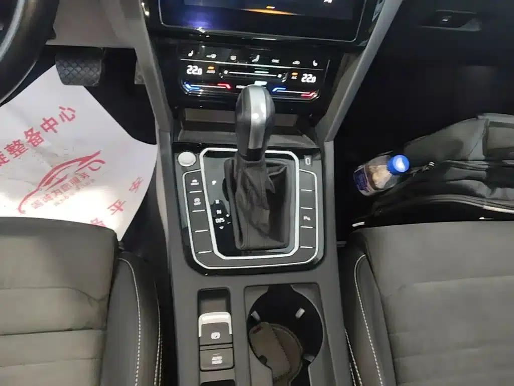 Passat Variant 2021 2.0T Comfortline — миниатюра 14