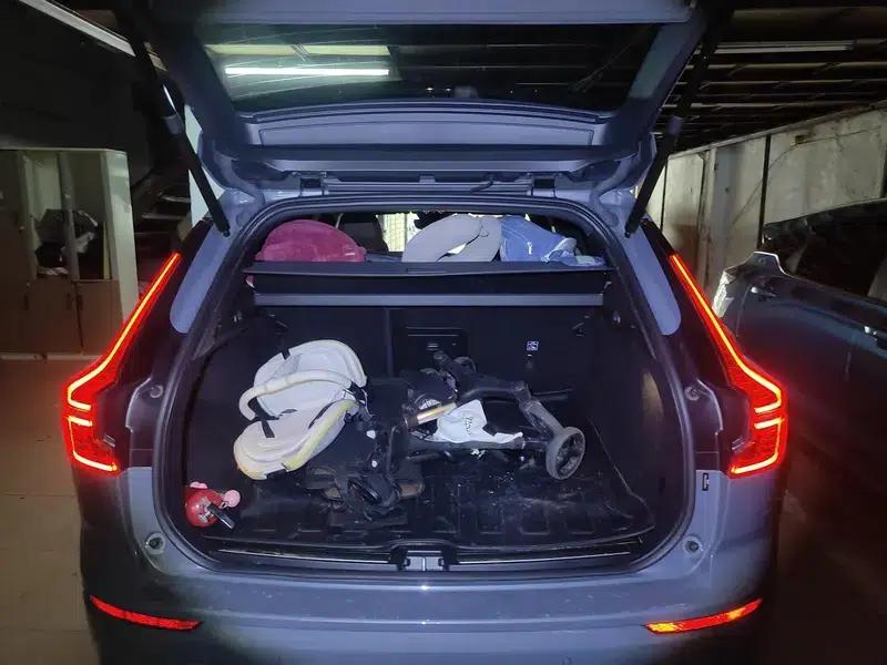 2024 Volvo XC60 PHEV T8 AWD Long Range Smart Luxury Edition — миниатюра 21