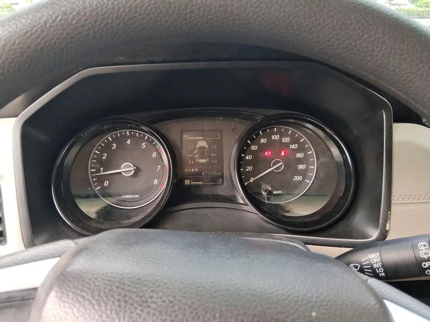 Wuling Zhengcheng 2021 1.5T Manual Luxury Version — миниатюра 11