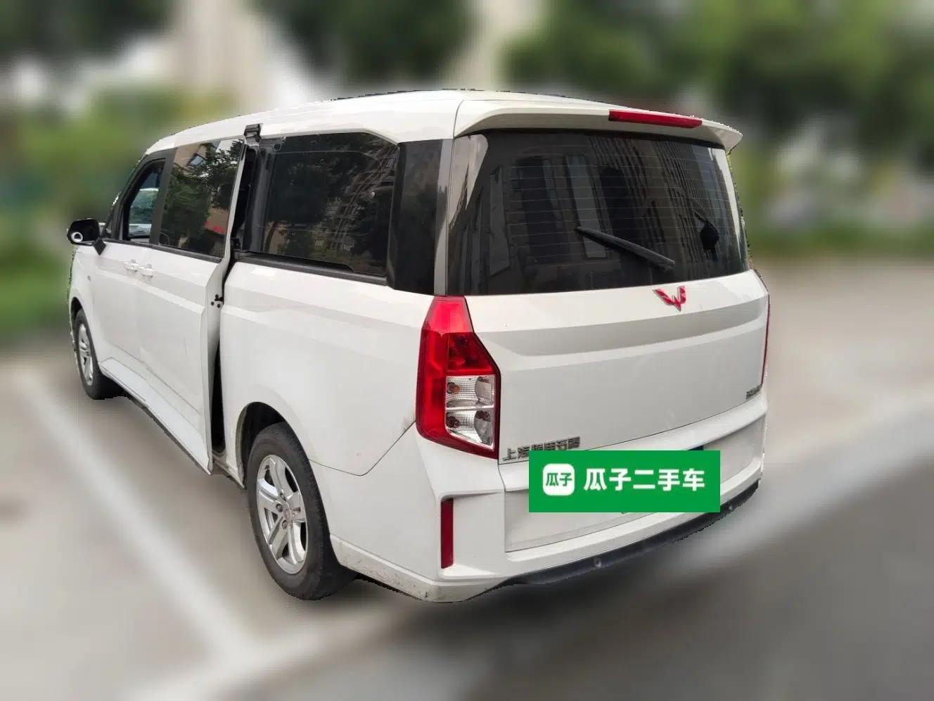 Wuling Zhengcheng 2021 1.5T Manual Luxury Version — миниатюра 4