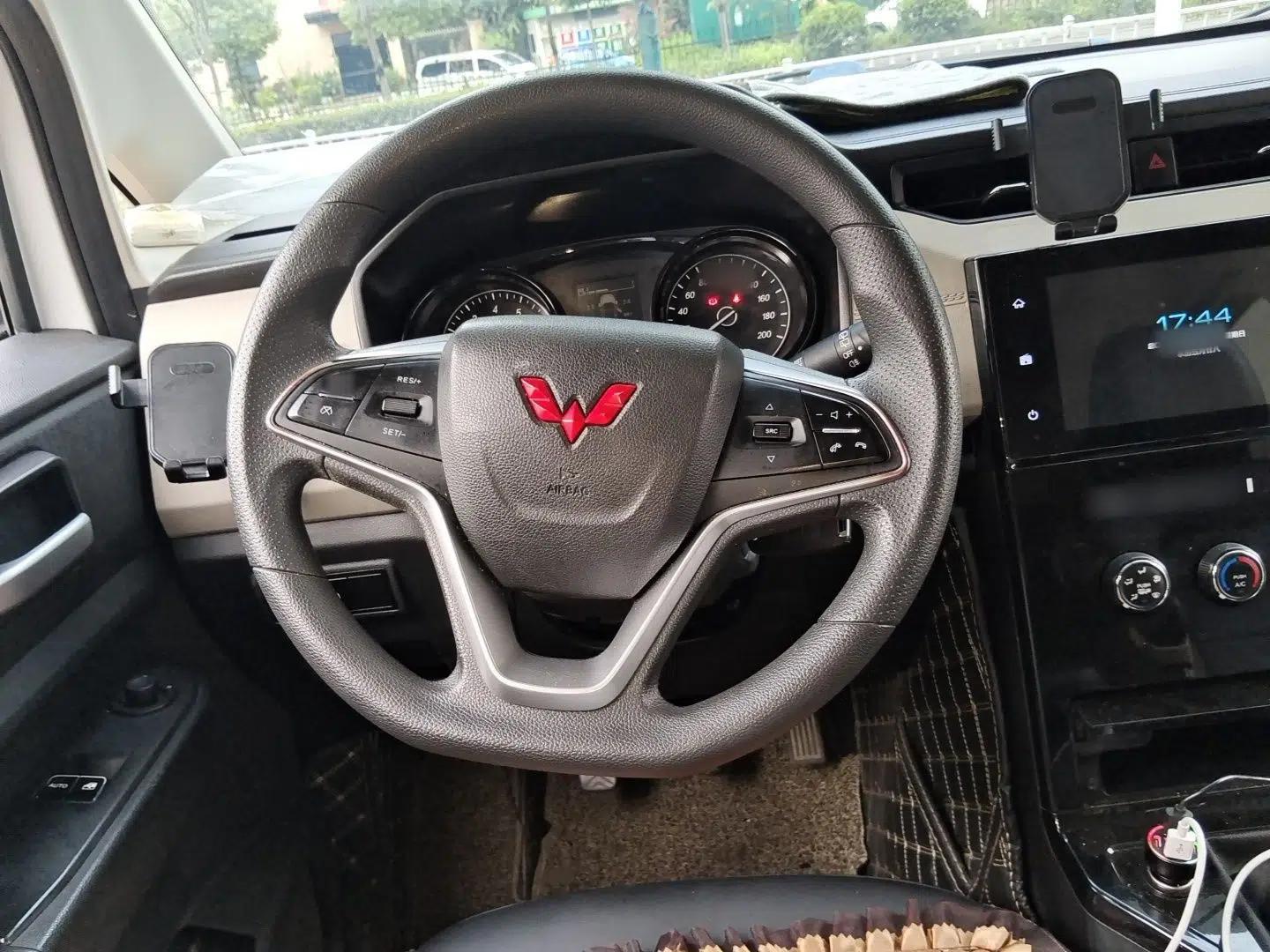 Wuling Zhengcheng 2021 1.5T Manual Luxury Version — миниатюра 10