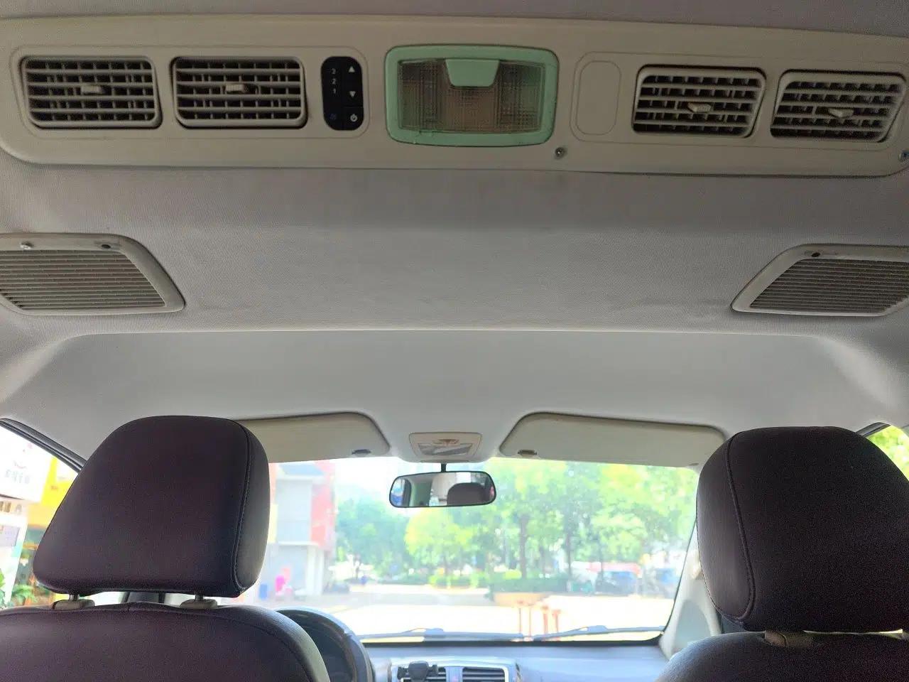 Wuling Zhengcheng 2015 1.8L Luxury Model LJ479QE2 — миниатюра 18