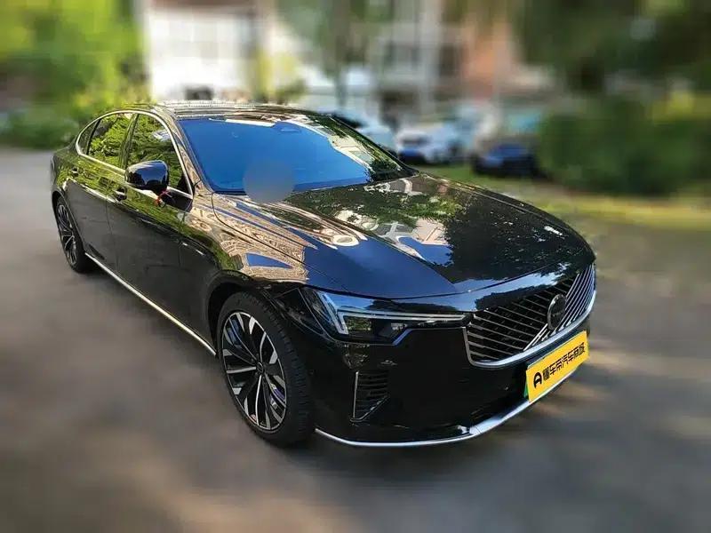 2026 Volvo S90 PHEV T8 AWD Long Range Smart Luxury Edition — миниатюра 3