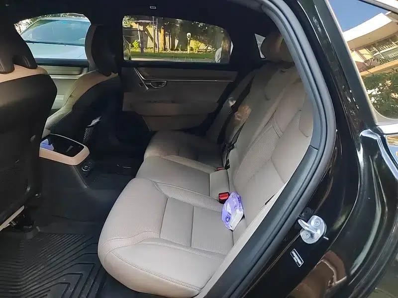 2026 Volvo S90 PHEV T8 AWD Long Range Smart Luxury Edition — миниатюра 9