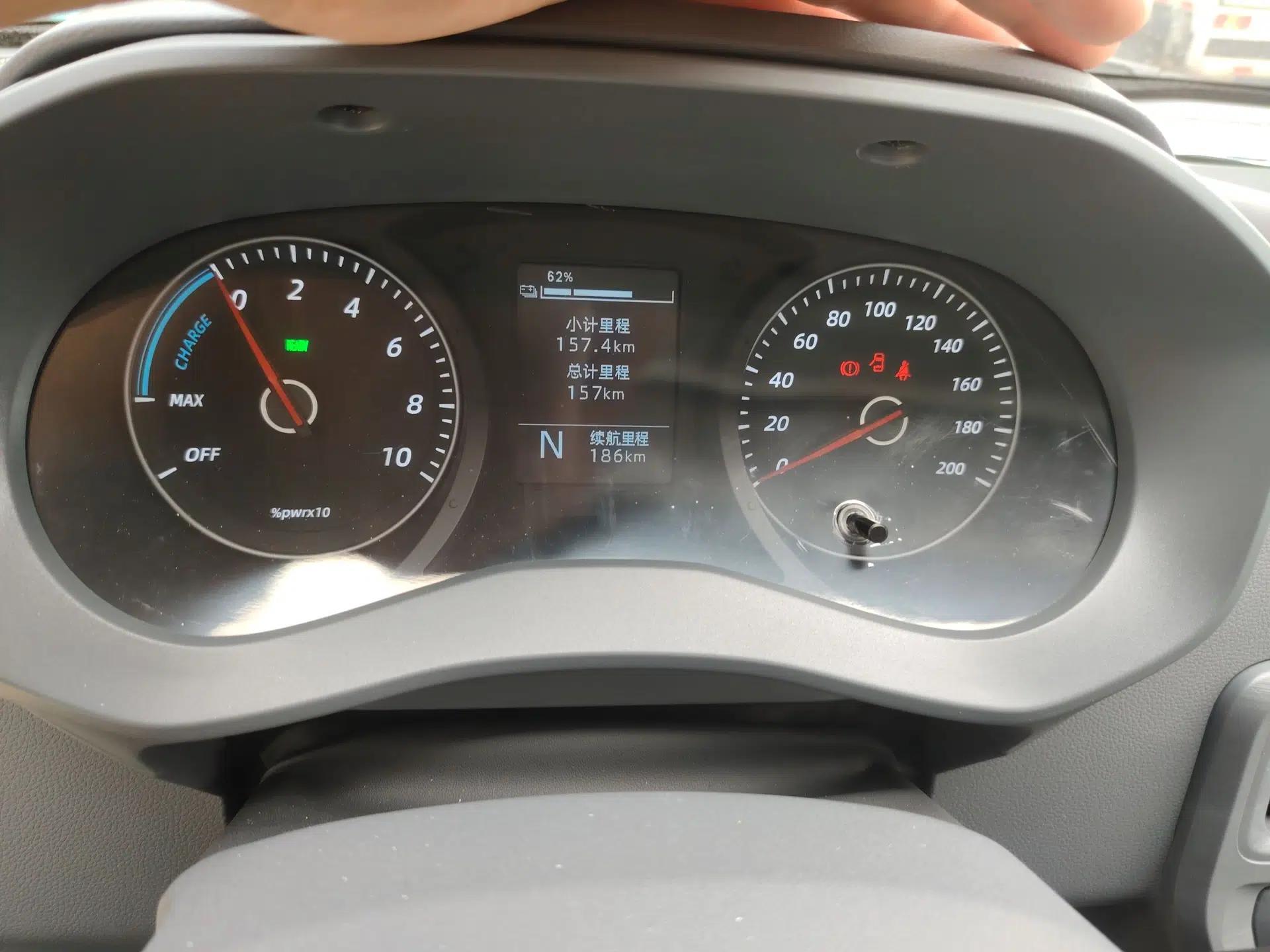 Wuling Yangguang 2024 300KM Comfort Version Passenger Van 75kW — миниатюра 14