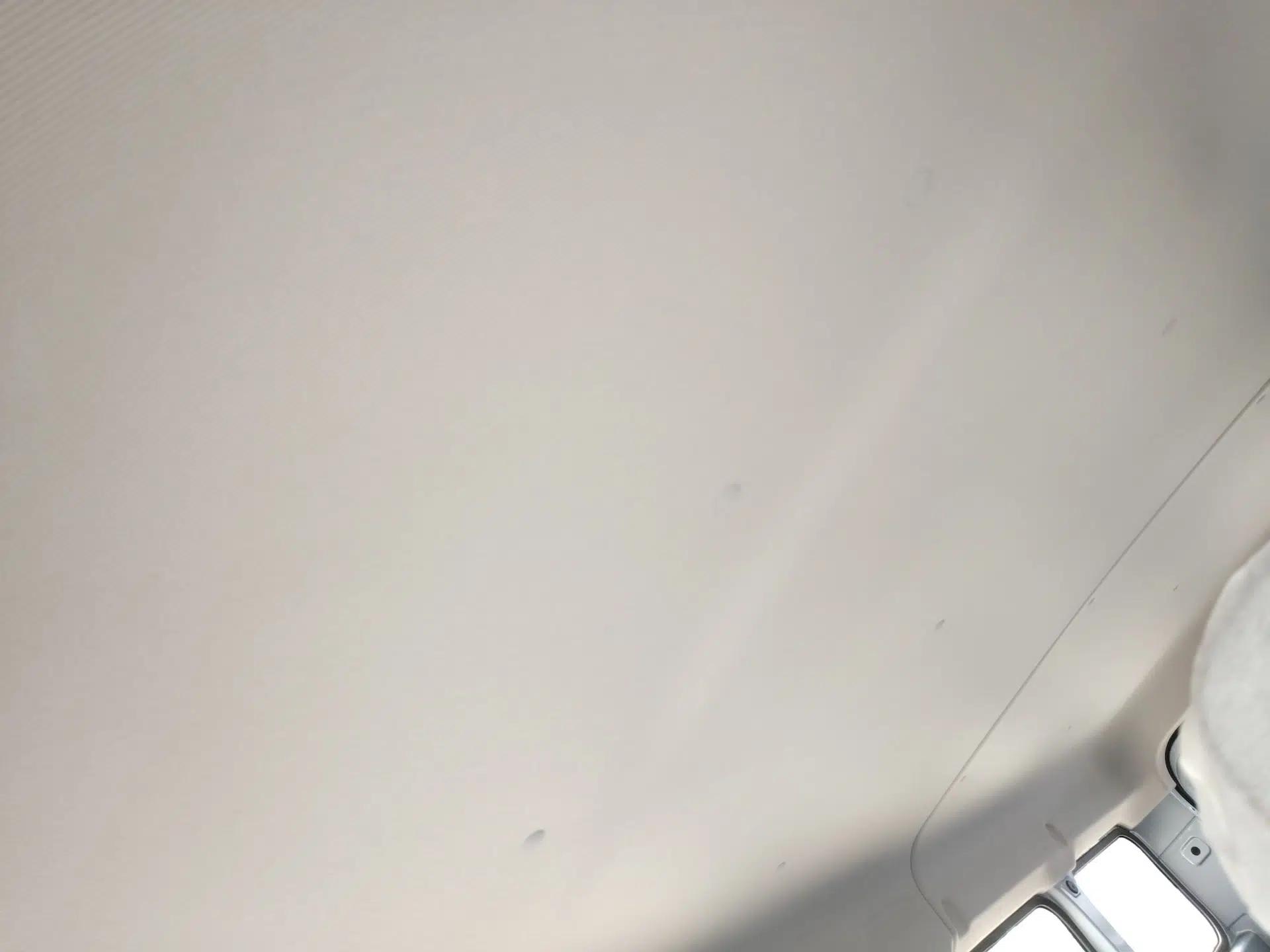 Wuling Yangguang 2024 300KM Comfort Version Passenger Van 75kW — миниатюра 21