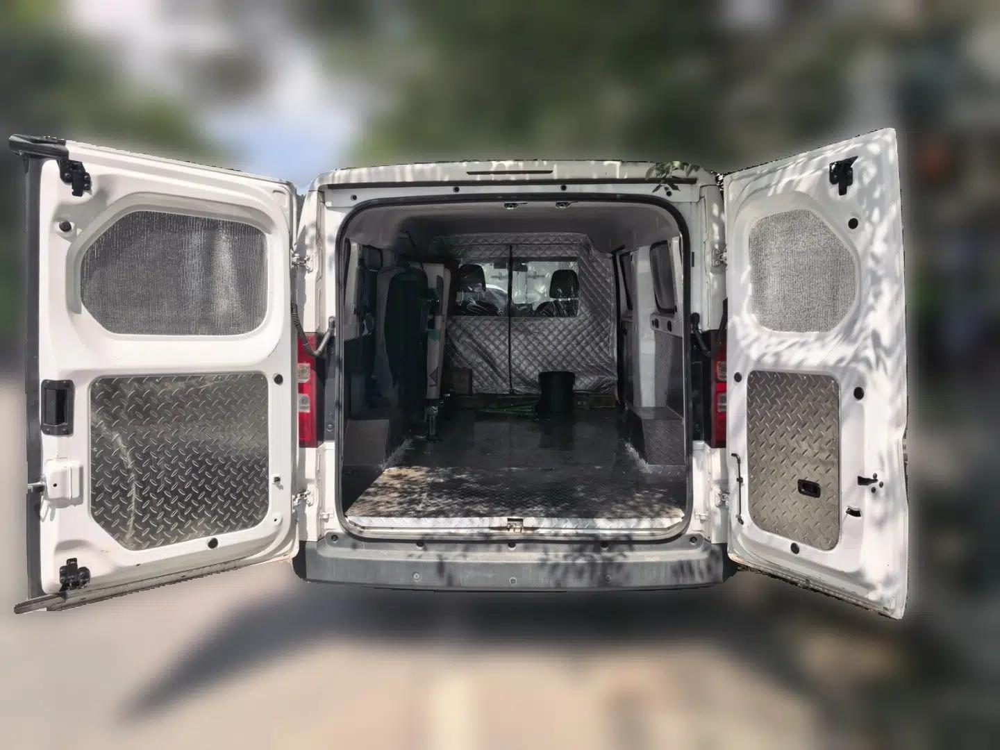 Wuling Yangguang 2026 Model, 440km Bus Comfort Edition, 6 Seats — миниатюра 16