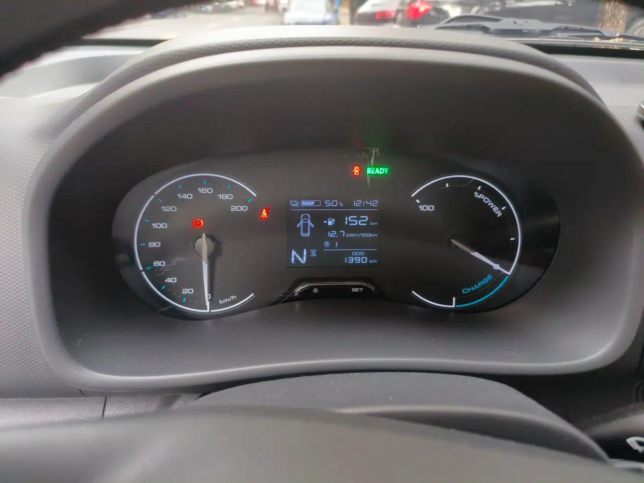 Wuling Rongguang EV 2026 Model 310km Standard Bus Version — миниатюра 11