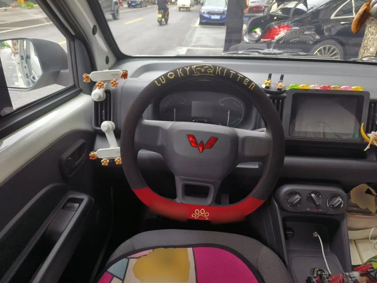 Wuling Rongguang EV 2026 Model 310km Standard Bus Version — миниатюра 10