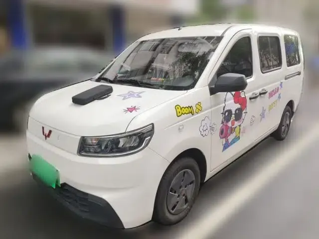Wuling Rongguang EV 2026 Model 310km Standard Bus Version