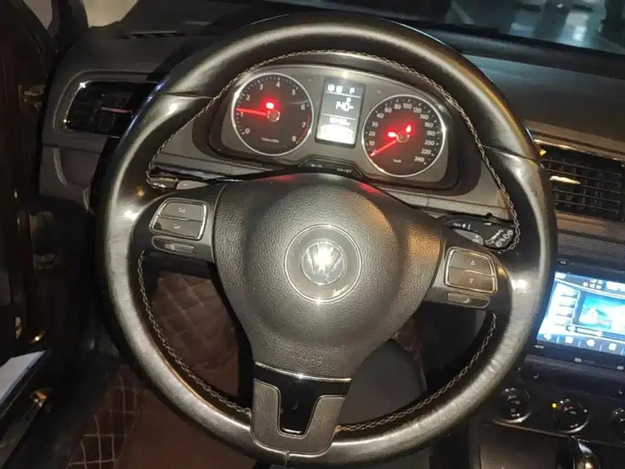 Volkswagen Lavida Cross 2014 1.4TSI DSG — миниатюра 15