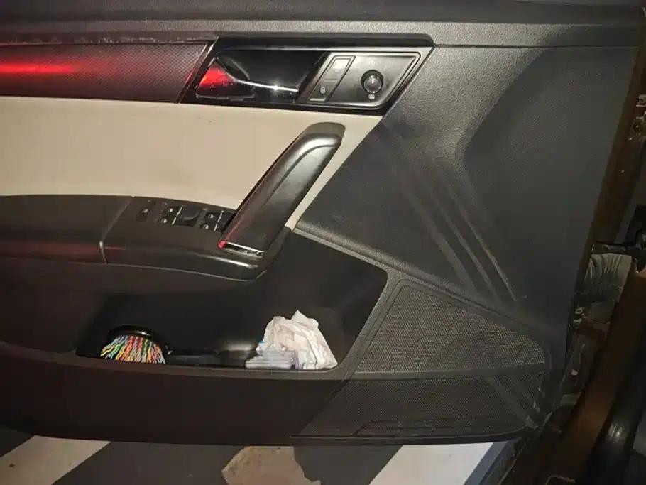 Volkswagen Lavida Cross 2014 1.4TSI DSG — миниатюра 7