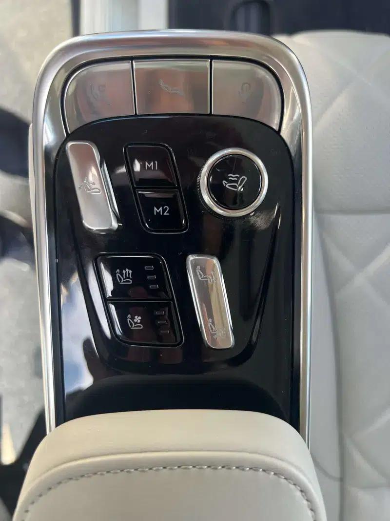Volvo EM90 2025 Ultra 6-seater — миниатюра 7