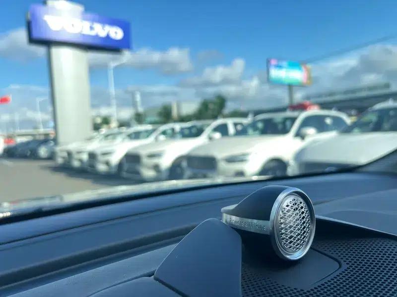 Volvo EM90 2025 Ultra 6-seater — миниатюра 10