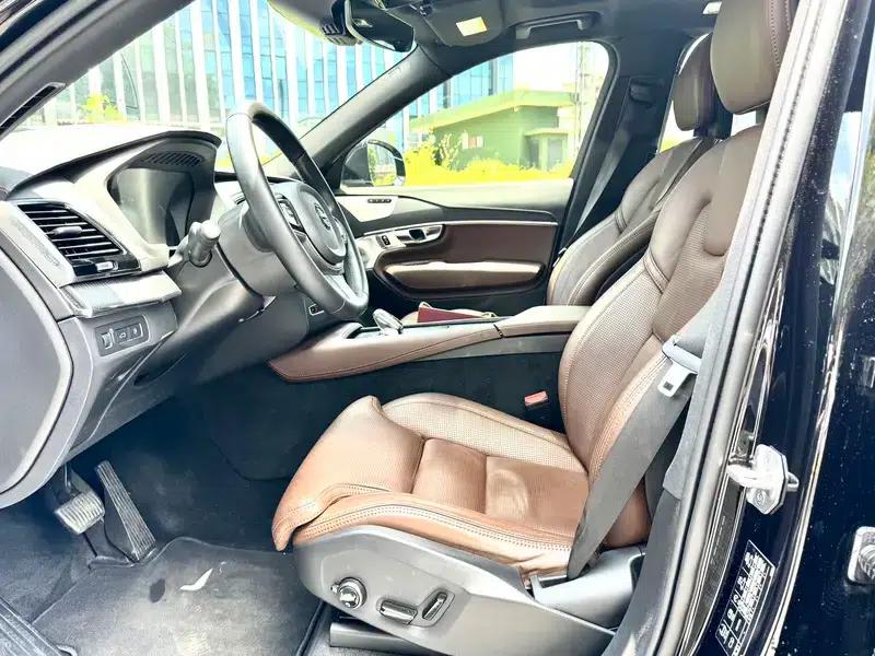 2021 Volvo XC90 PHEV E-Drive Hybrid T8 Inscription Luxury Edition (7-seater) — миниатюра 13