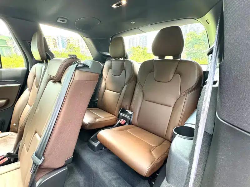 2021 Volvo XC90 PHEV E-Drive Hybrid T8 Inscription Luxury Edition (7-seater) — миниатюра 15