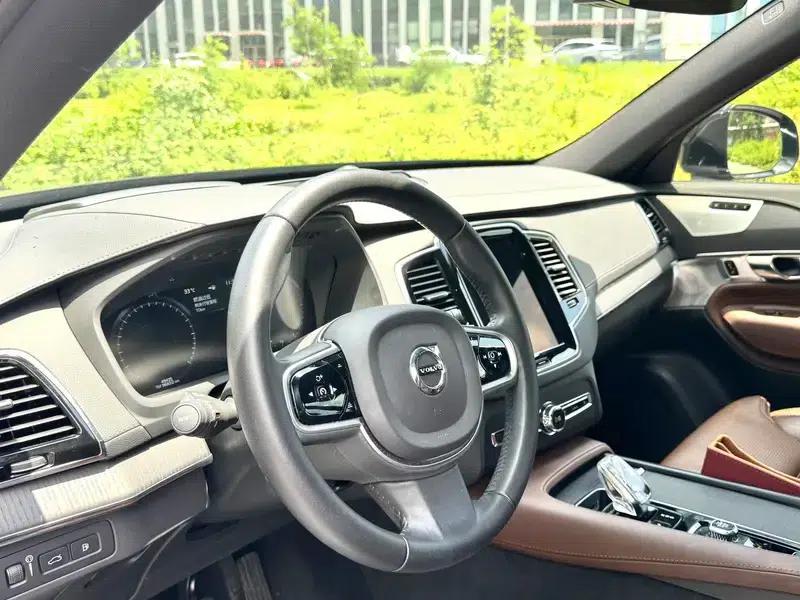 2021 Volvo XC90 PHEV E-Drive Hybrid T8 Inscription Luxury Edition (7-seater) — миниатюра 10