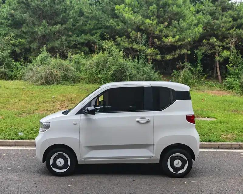 Wuling Hongguang MINIEV 2022 Macaron Fashion Edition Lithium Iron Phosphate — миниатюра 4