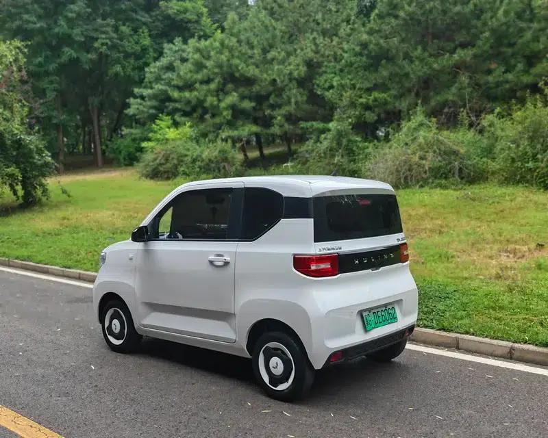 Wuling Hongguang MINIEV 2022 Macaron Fashion Edition Lithium Iron Phosphate — миниатюра 8