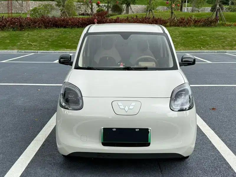 Wuling Hongguang MINIEV 2025 Model, 205km/h, Lithium Iron Phosphate, Four-Door Advanced Version — миниатюра 2