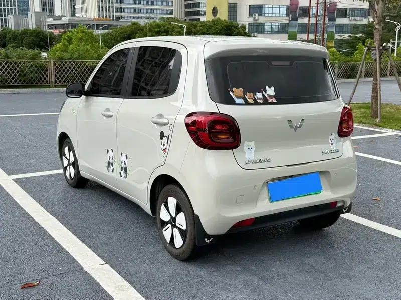 Wuling Hongguang MINIEV 2025 Model, 205km/h, Lithium Iron Phosphate, Four-Door Advanced Version — миниатюра 4