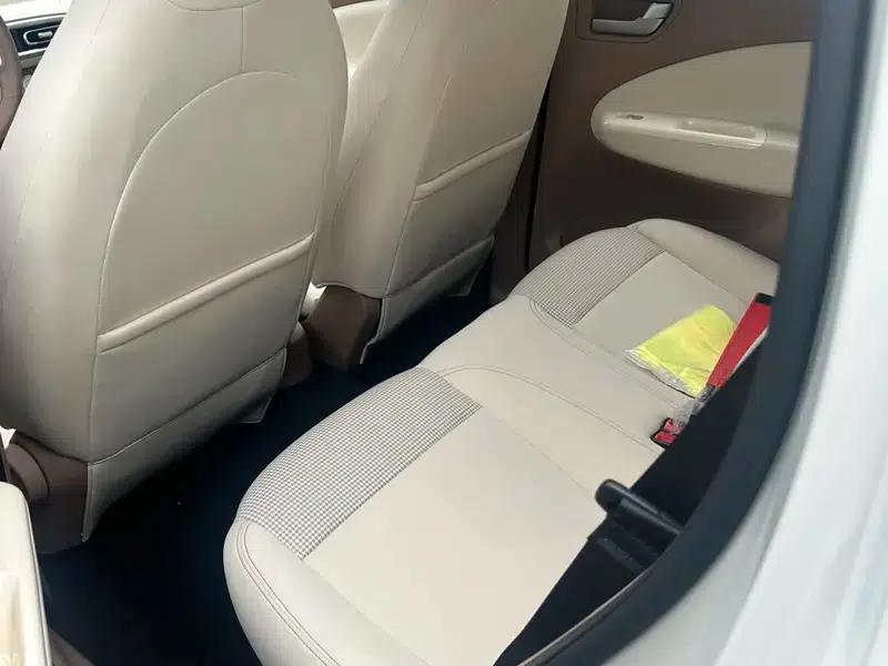 Wuling Hongguang MINIEV 2025 Model, 205km/h, Lithium Iron Phosphate, Four-Door Version, Premium+ Edition — миниатюра 8