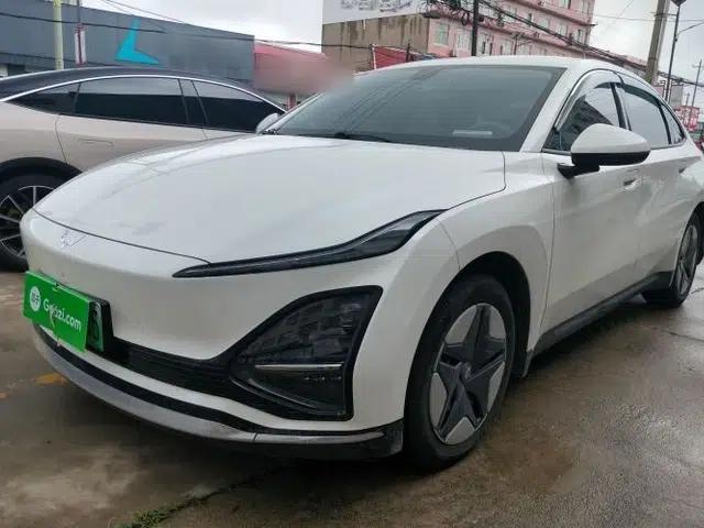 Wuling E5 2024 410 km Standard Version